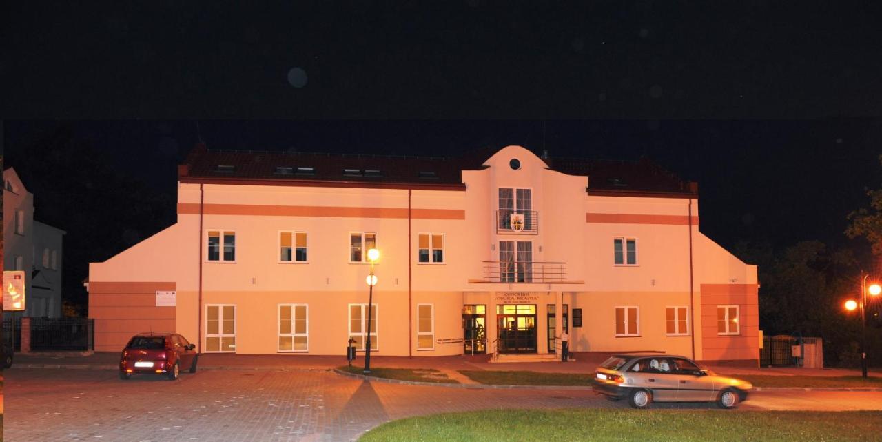 Centrum Ostra Brama Im. Jana Pawla II Skarzysko-Kamienna Bagian luar foto